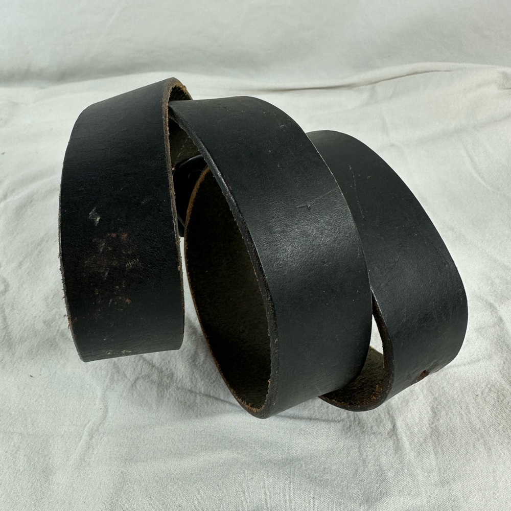 Vintage Bergamot Brass Works 1981 Rodeo cowboys belt buckle and black belt  38 - Picture 10 of 11